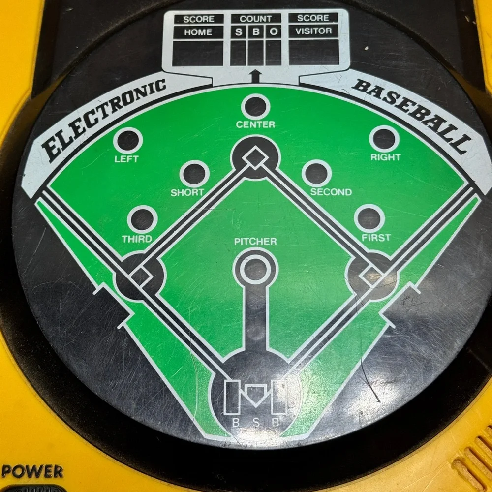 Vintage 1979 EPOCH Electronic Baseball Digit-Com 9 Handheld Game Yellow TESTED